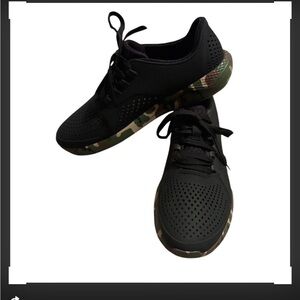 Crocs Black Athletic Men's Shoes